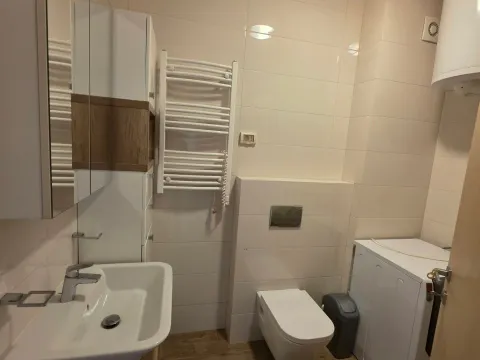 Izdavanje, stan, 71m², City Kvart, Podgorica - image 13