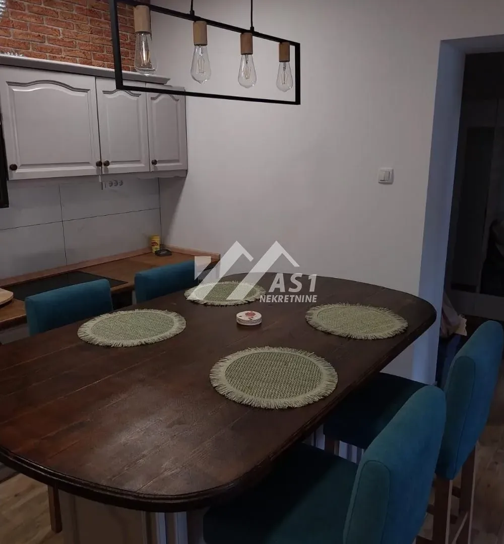 Prodaja, jednosoban stan, 45m², Petrovaradin, Novi Sad