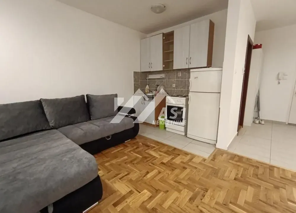Izdavanje, stan, 25m², Telep, Novi Sad Sve Podlokacije