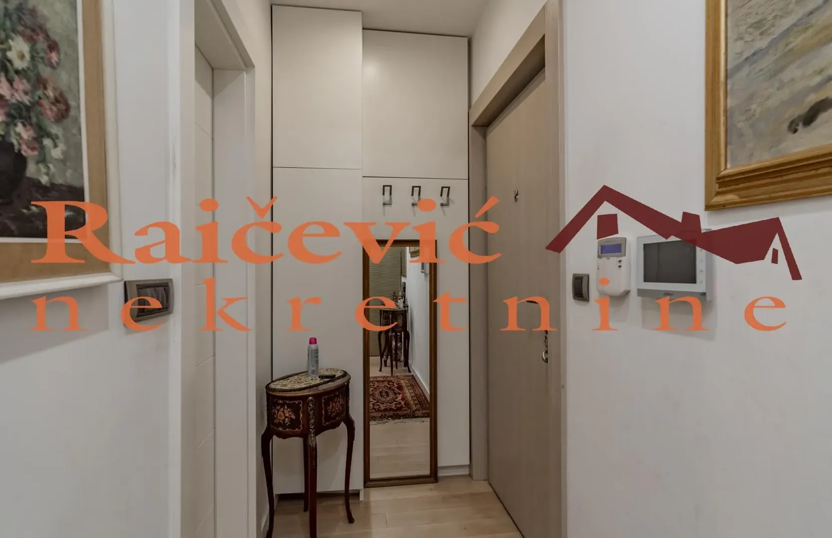 Sale, two bedroom apartment, 50m², Lion, Zvezdara Sve Podlokacije
