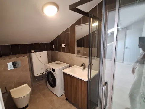 Prodaja, jednosoban stan, 52m², Tološi, Podgorica - image 6