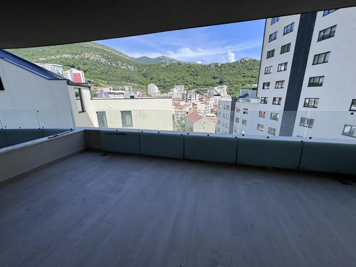 Sale, one bedroom apartment, 66m², Rafailovići, Budva