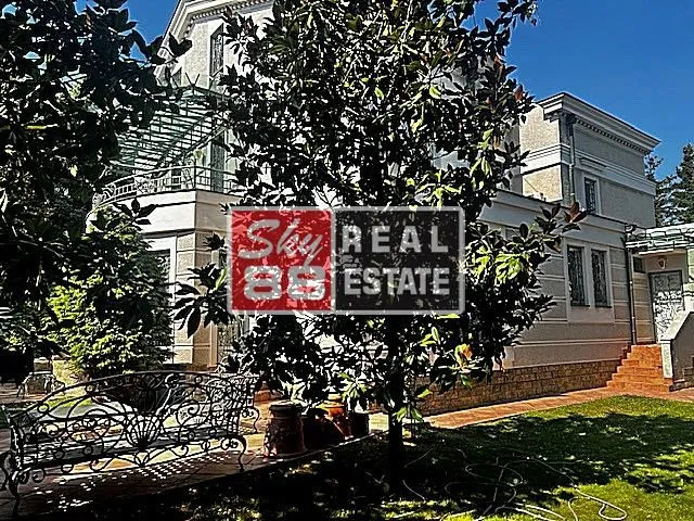 Sale, house, 597m², Savski Venac, Beograd