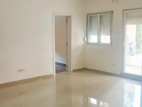 Prodaja, dvosoban stan, 49m2, Krnjaca, Palilula, Beograd