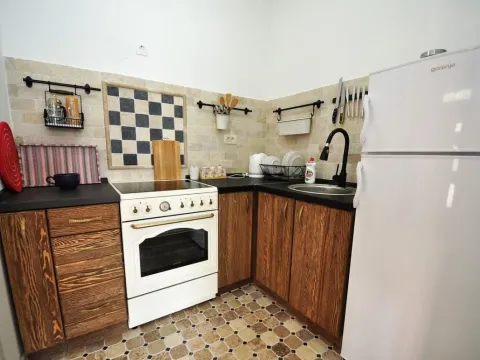 Prodaja, dvosoban stan, 92m², Risan, Kotor - image 10