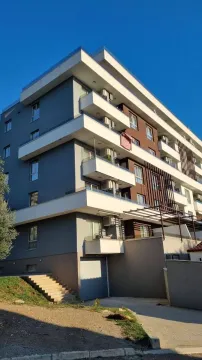 Rent, one bedroom apartment, 47m², Bečići, Budva - image 10