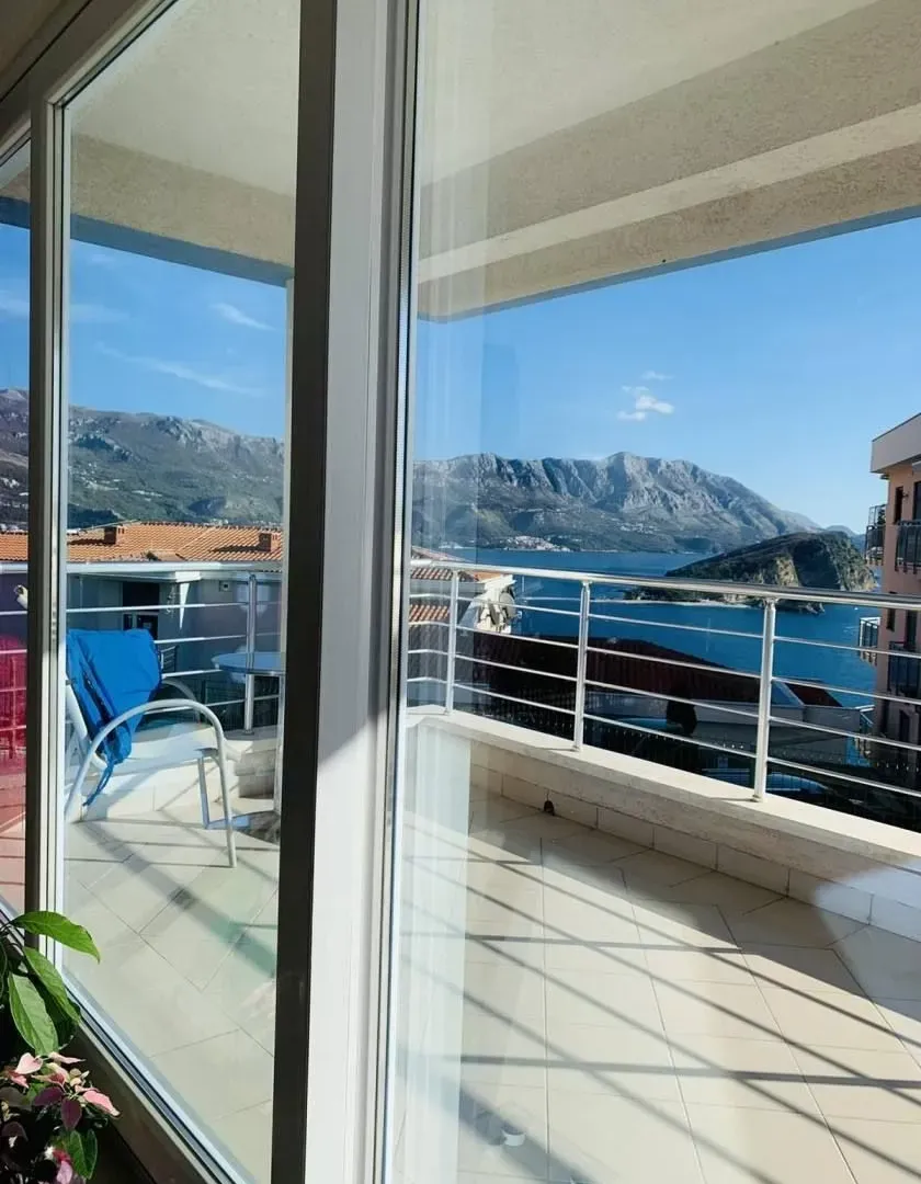 Sale, one bedroom apartment, 64m², Centar, Budva