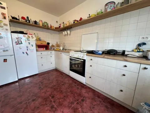 Prodaja, trosoban stan, 94m², Grbavica, Novi Sad Sve Podlokacije - image 4