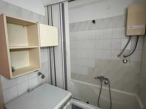 Rent, two bedroom apartment, 70m², Centar, Podgorica - image 11