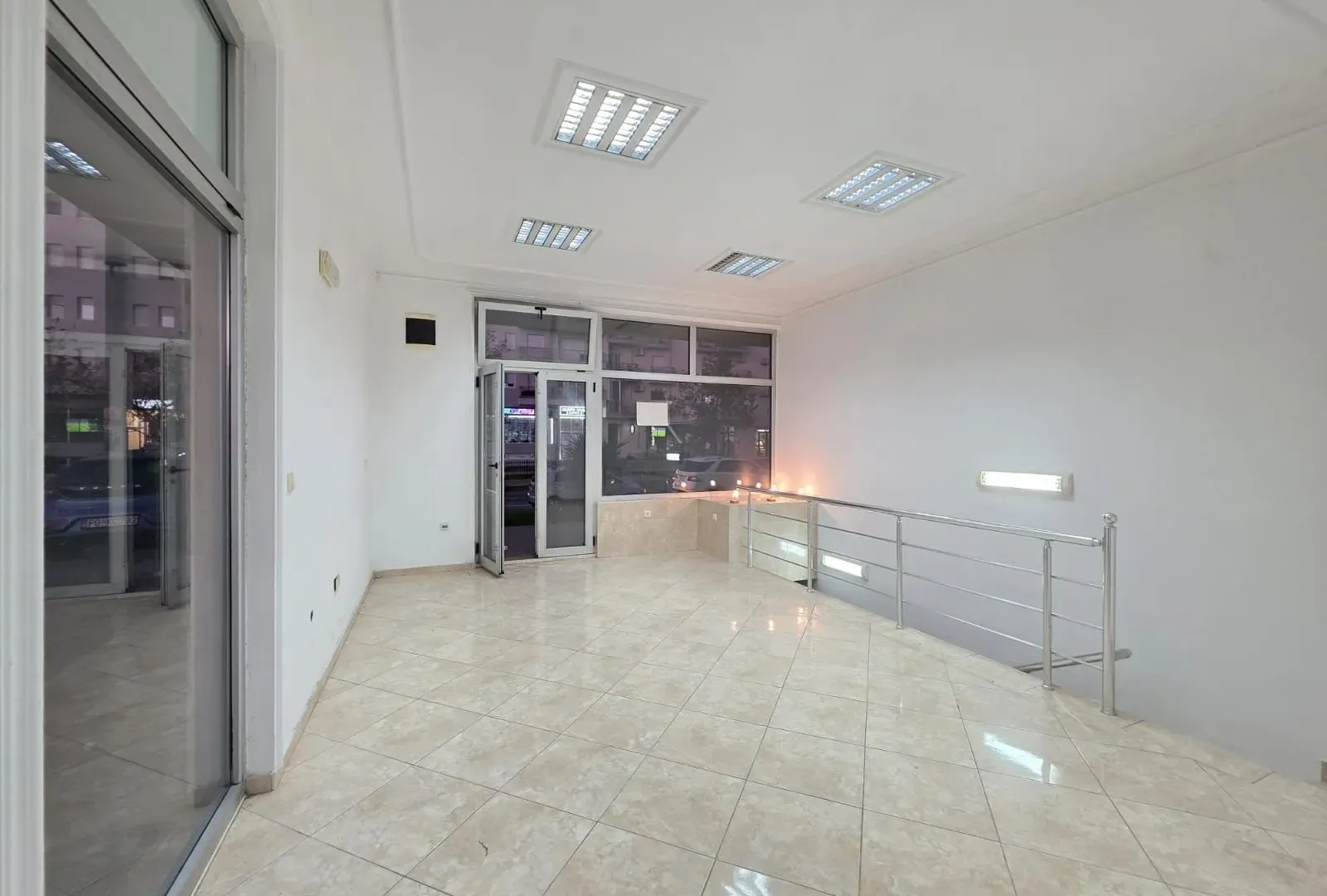 Sale, office space, 82m², Podgorica, Crna Gora