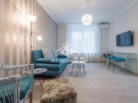 Izdavanje, stan, 38m², Botanička Bašta, Palilula Sve Podlokacije - image 1