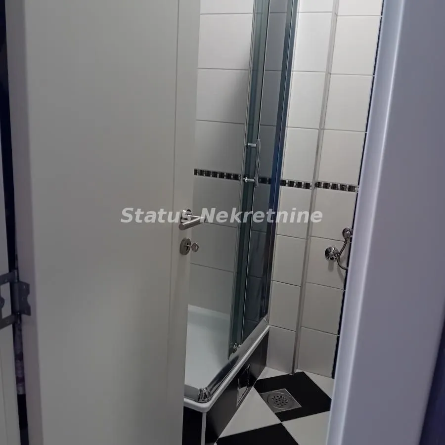 Izdavanje, jednosoban stan, 35m², Grbavica, Novi Sad Sve Podlokacije