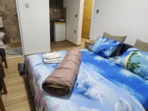 Izdavanje, jednosoban stan, 23m², Petrovaradin, Novi Sad - image 5