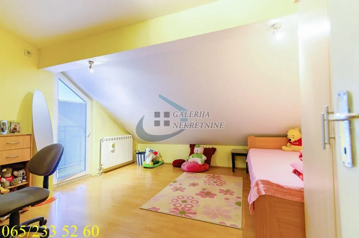 Prodaja, četvorosoban stan, 95m², Brace Jerković, Voždovac Sve Podlokacije