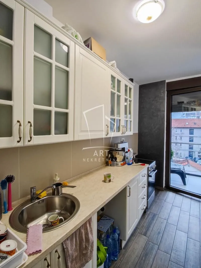 Sale, three bedroom apartment, 77m², Crveni Krst, Beograd