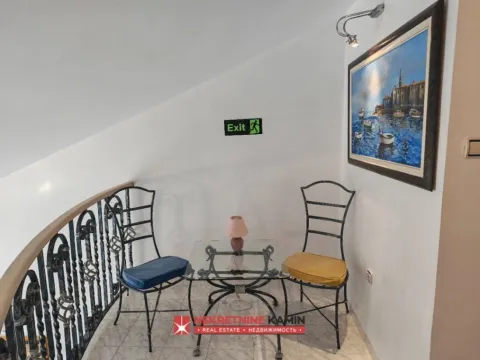 Sale, three bedroom apartment, 81m², Budva, Crna Gora - image 8