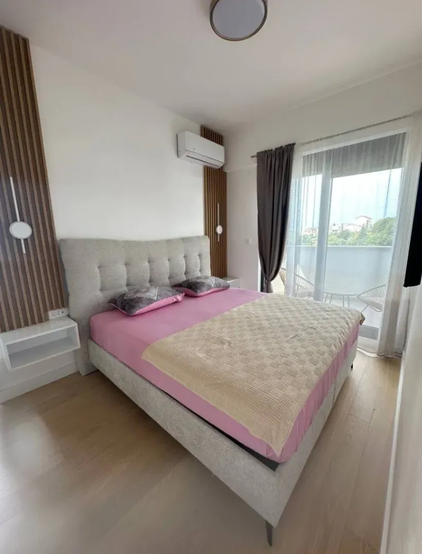 Sale, one bedroom apartment, 54m², Bečići, Budva