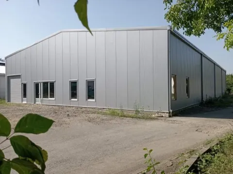 Izdavanje, poslovni prostor, 1115m², Zemun Sve Podlokacije, Beograd