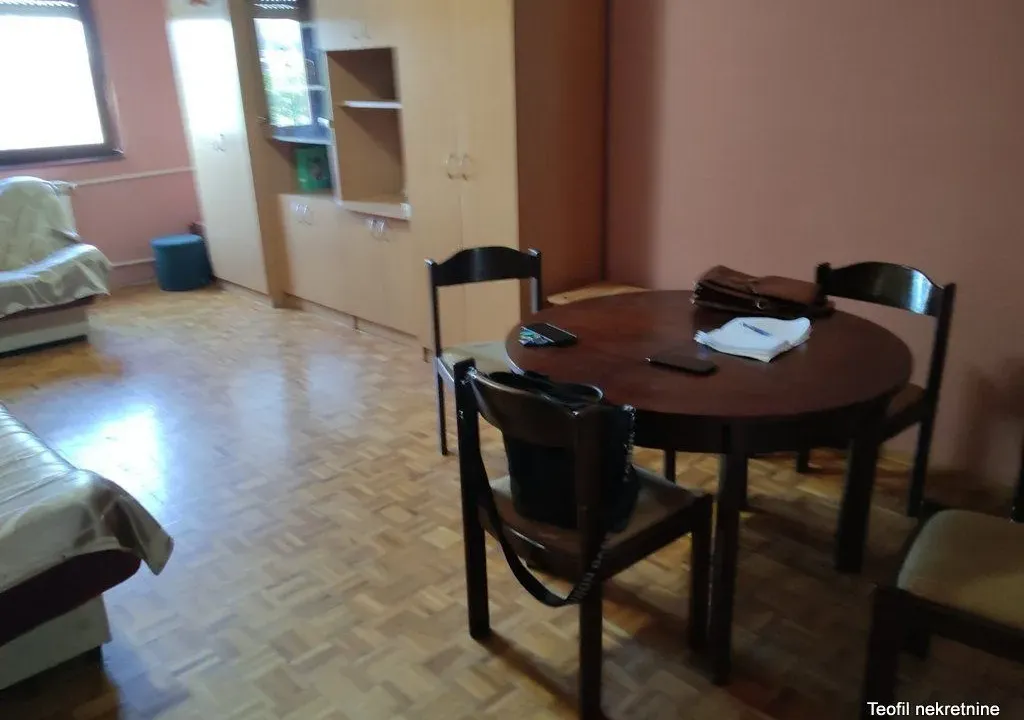 Prodaja, dvosoban stan, 58m², Šumice, Beograd