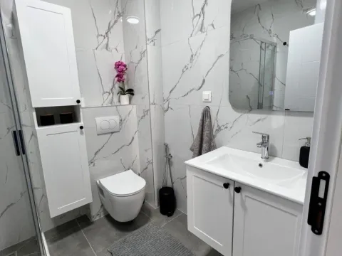 Izdavanje, jednosoban stan, 46m², Čeluga, Bar - image 23