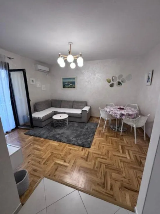 Sale, one bedroom apartment, 42m², Bečići, Budva