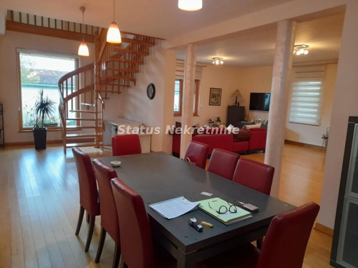 Prodaja, kuća, 775m², Temerin, Novi Sad