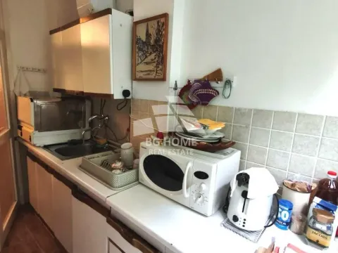 Izdavanje, trosoban stan, 87m², Južni Bulevar, Vračar Sve Podlokacije - image 11
