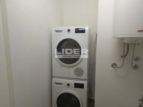 Izdavanje, dvosoban stan, 59m², Savski Venac, Beograd - image 6