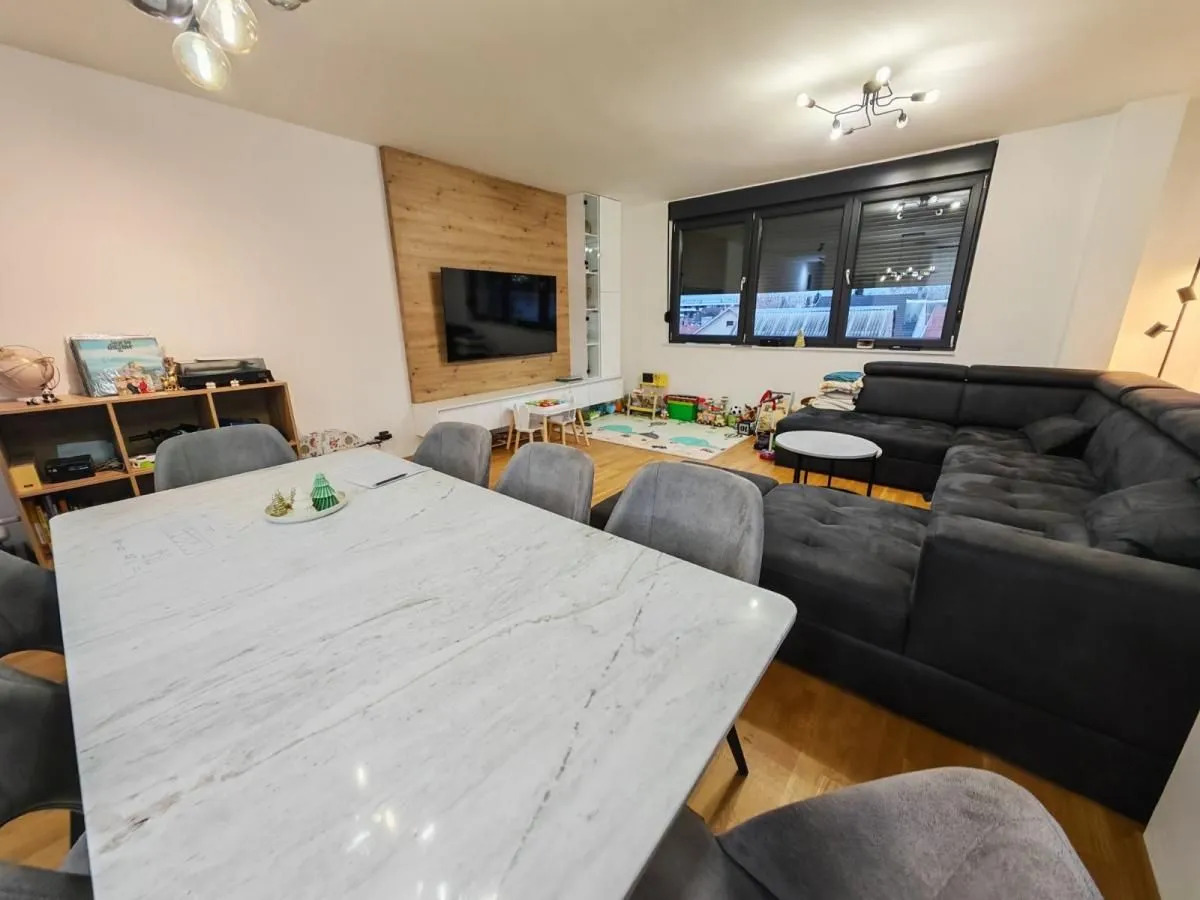 Prodaja, trosoban stan, 87m², Telep, Novi Sad Sve Podlokacije