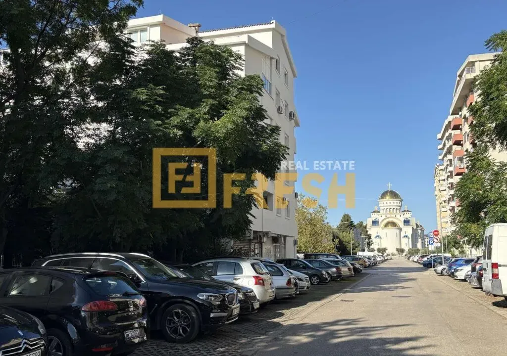 Izdavanje, garsonjera, 22m², Bar, Crna Gora