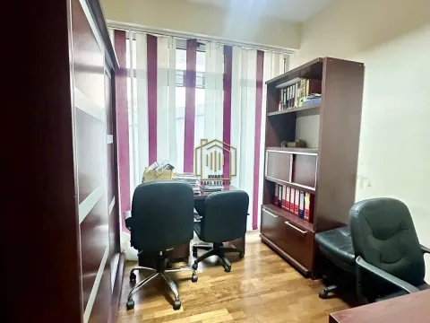 Rent, office space, 65m², Pobrežje, Podgorica - image 4