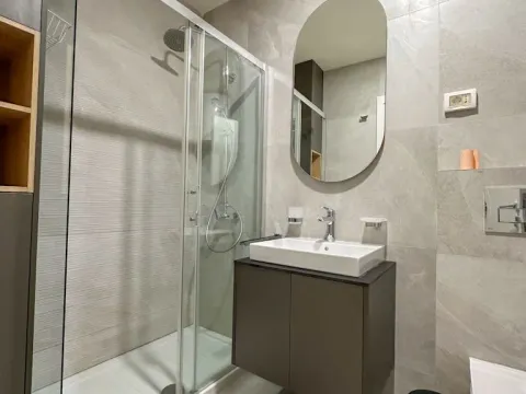 Izdavanje, jednosoban stan, 50m², Central Point, Podgorica - image 8