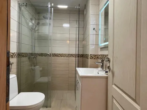 Izdavanje, garsonjera, 40m², Sveti Stefan, Budva - image 25