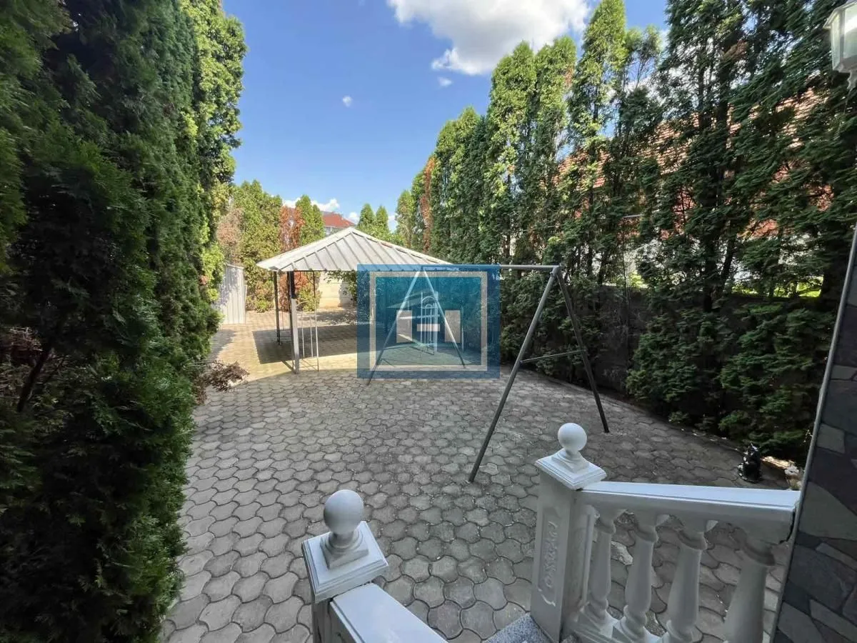 Sale, house, 222m², Paraćin, Srbija