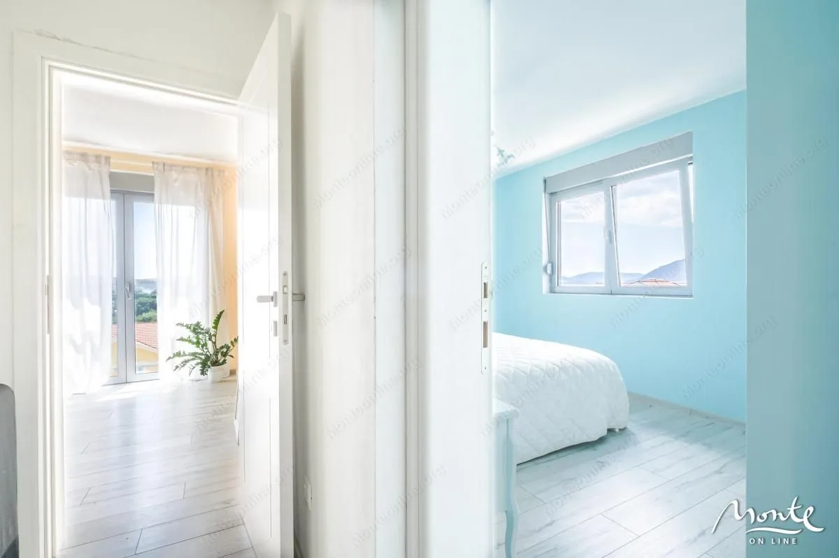 Sale, three bedroom apartment, 116m², Tivat, Crna Gora