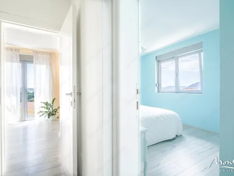 Prodaja, trosoban stan, 116m², Tivat, Crna Gora - image 12