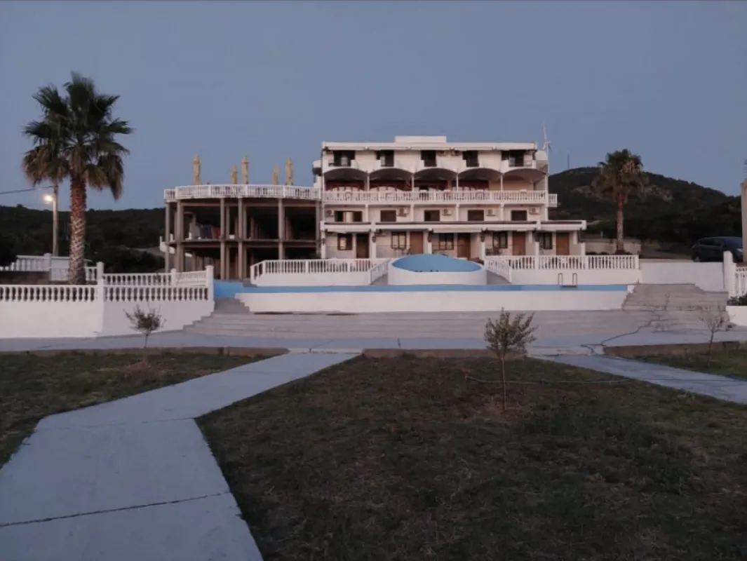 Rent, hospitality venue, 1900m², Utjeha, Ulcinj