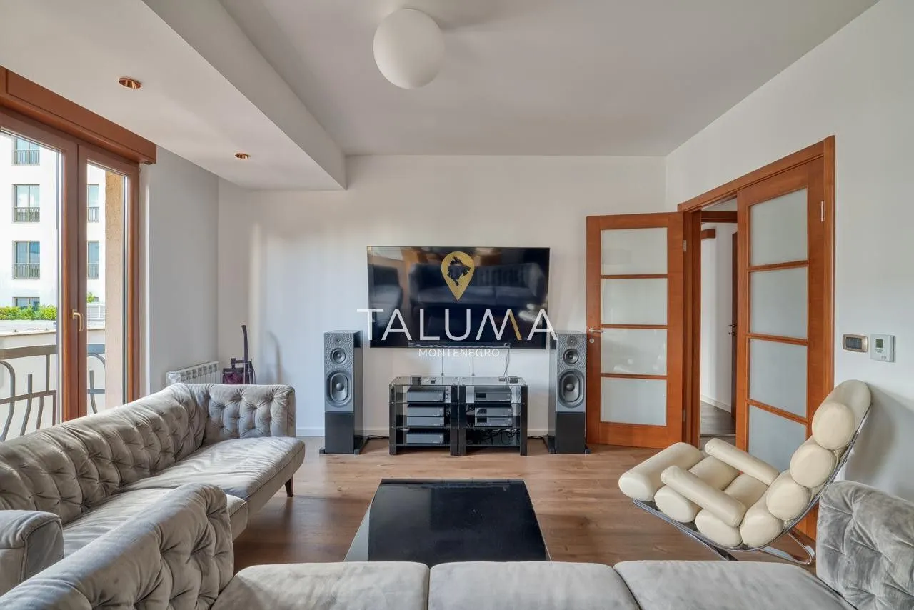 Rent, two bedroom apartment, 90m², Centar, Podgorica