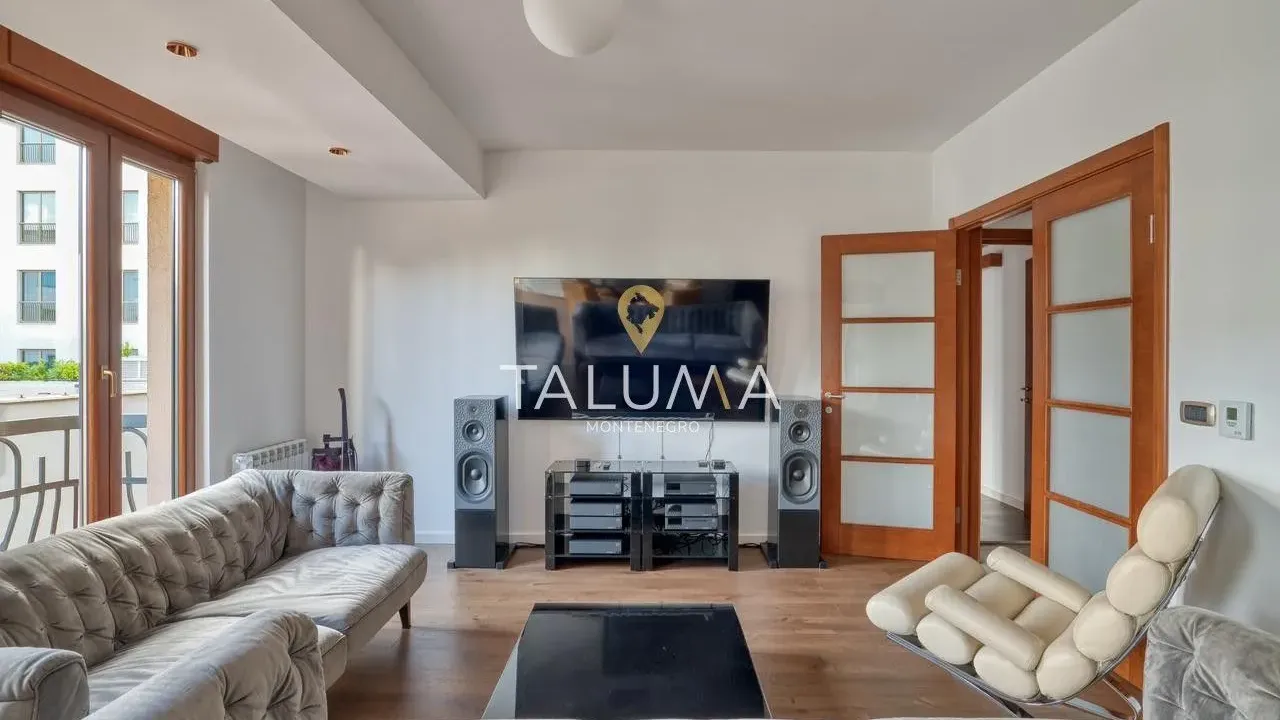 Rent, two bedroom apartment, 90m², Centar, Podgorica