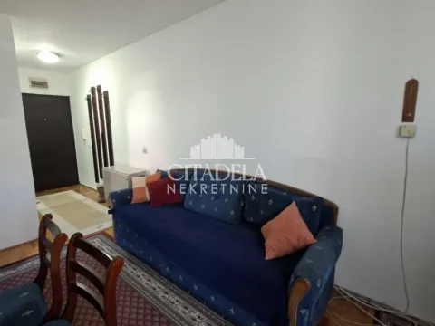 Izdavanje, jednosoban stan, 38m², Rakovica, Beograd - image 2