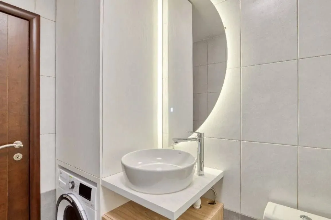 Rent, two bedroom apartment, 64m², Petrovac, Budva
