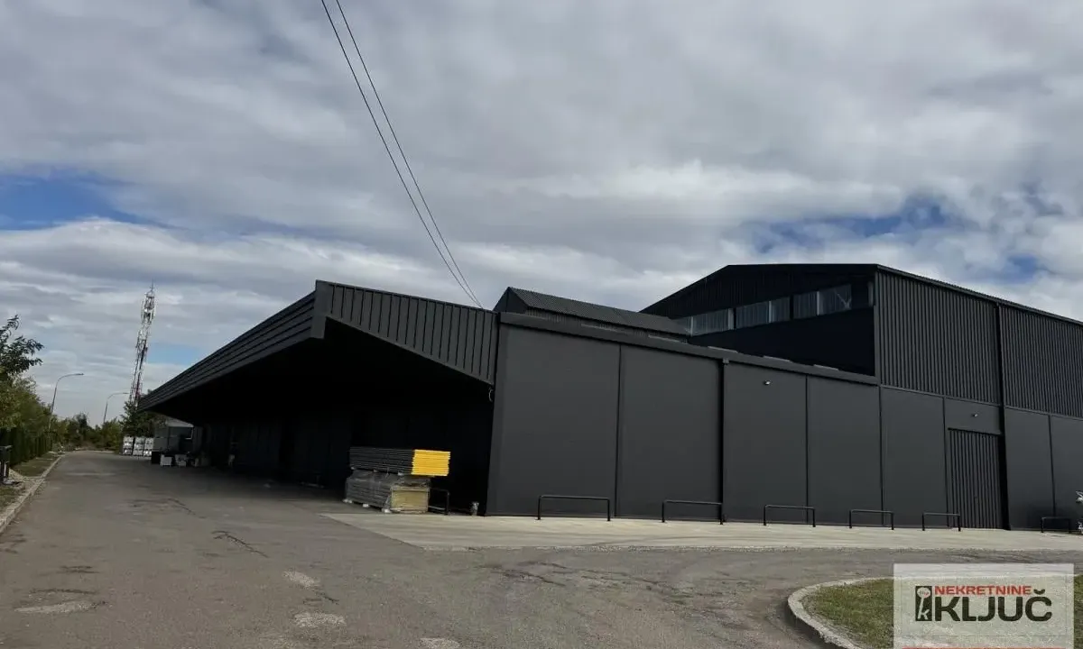 Izdavanje, poslovni prostor, 227m², Klisa, Novi Sad Sve Podlokacije