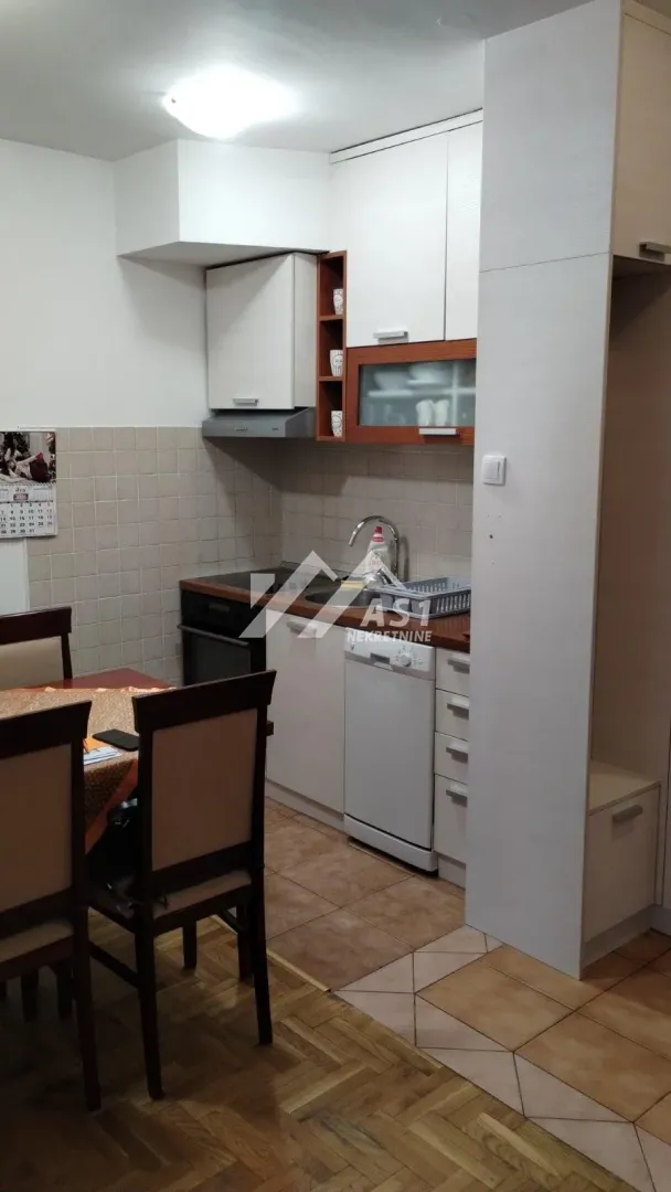 Rent, one bedroom apartment, 35m², Socijalno, Novi Sad Sve Podlokacije