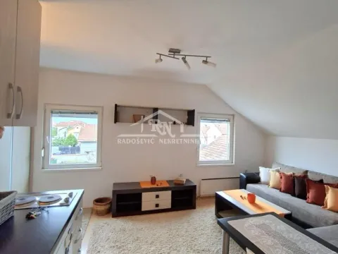 Prodaja, stan, 25m², Borča 1, Borča Sve Podlokacije - image 19