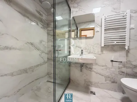 Izdavanje, jednosoban stan, 47m², City Kvart, Podgorica - image 9