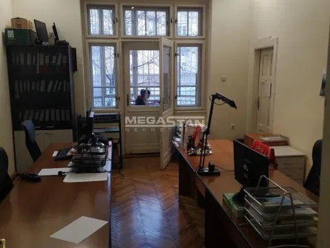 Rent, office space, 132m², Skadarlija, Beograd