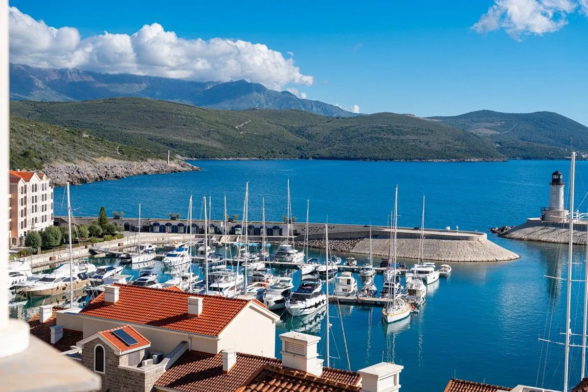 Prodaja, dvosoban stan, 113m², Luštica, Tivat