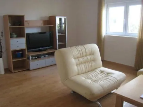 Prodaja, trosoban stan, 83m², Petrovac, Budva - image 4