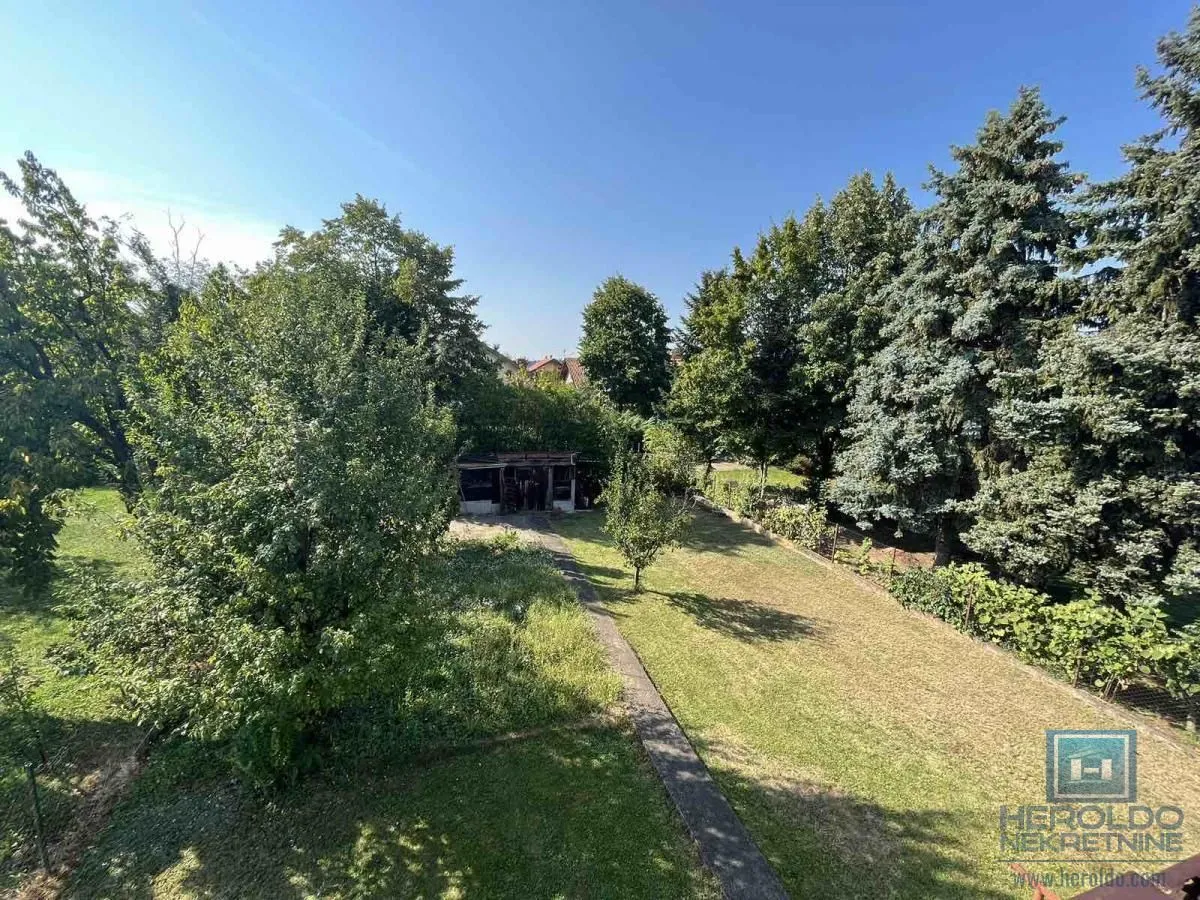 Prodaja, kuća, 353m², Budžino brdo, Jagodina