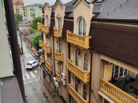 Izdavanje, dvosoban stan, 68m², Centar, Jagodina - image 15